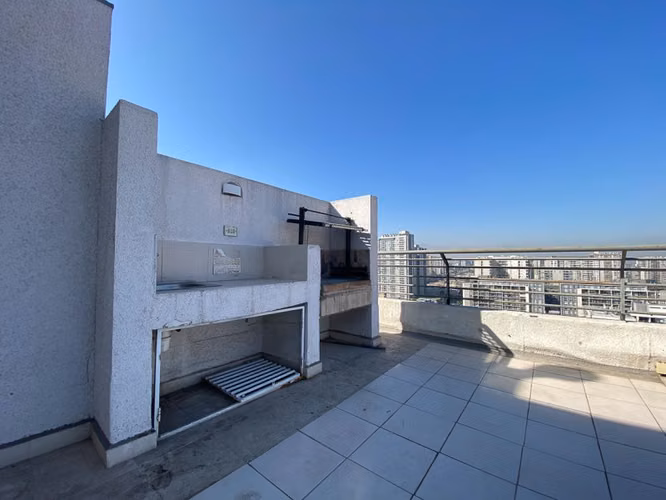DEPTO 1D/1B EN SANTIAGO CENTRO | BODEGA Y ÁREAS COMUNES