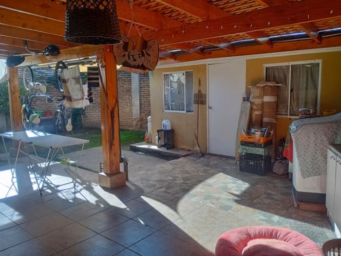SE VENDE ESPECTACULAR CASA EN CONDOMINIO. SAN BERNARDO.
