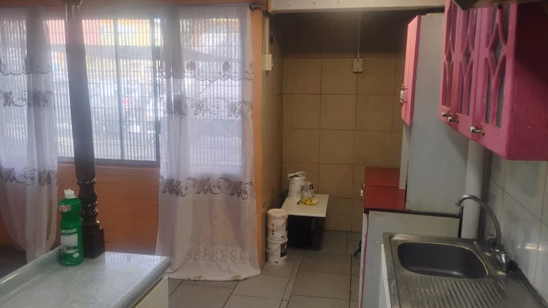 RENOVADO DEPTO. PISO 1 CON 2D/1B A MINUTOS DE METRO EL PINO