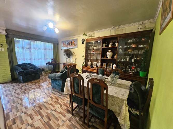 HERMOSA CASA, LA CISTERNA - Imagen 4