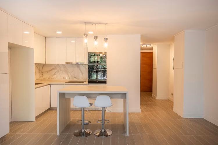 DUPLEX MODERNO CON EXCELENTE UBICACION