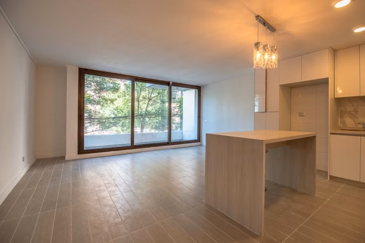 DUPLEX MODERNO CON EXCELENTE UBICACION