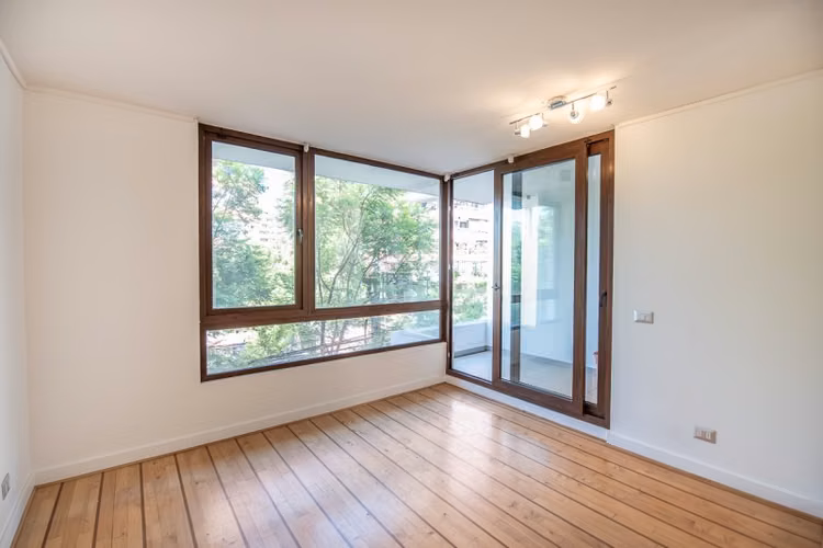 DUPLEX MODERNO CON EXCELENTE UBICACION