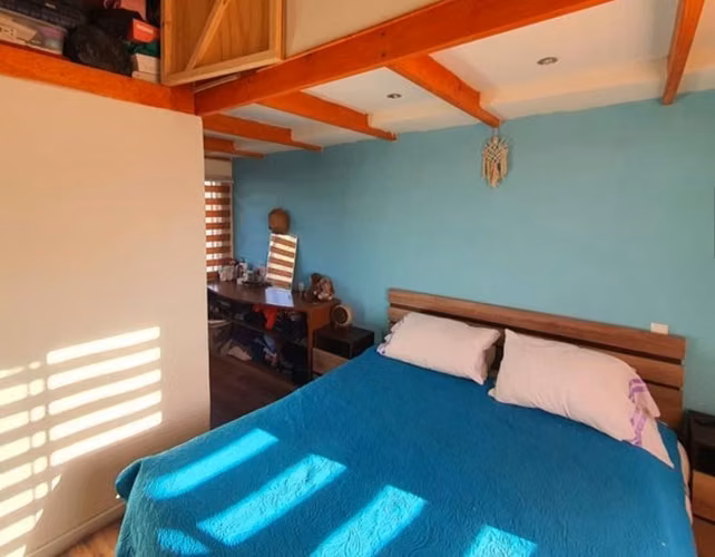 SE VENDE CASA 2 PISOS AMPLIADA RECEPCIÓN FINAL 4D 3B 2E