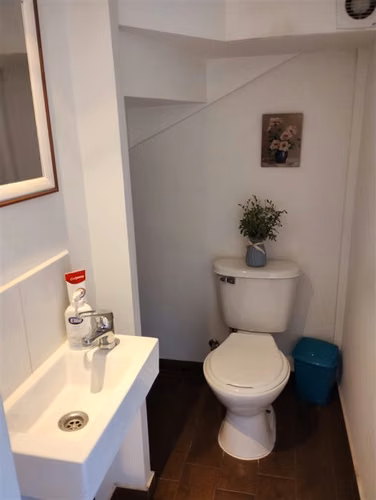 SE VENDE CASA 2 PISOS CASI NUEVA 3D 4B 3E BARRIO LOS CASTAÑO - Imagen 24