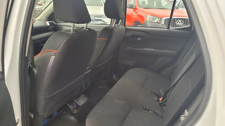 Toyota RAIZE CVT 1.2 FULL AUT. 1.2 • 4x2 • Automática • 2023