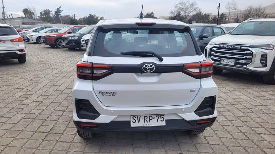 Toyota RAIZE CVT 1.2 FULL AUT. 1.2 • 4x2 • Automática • 2023
