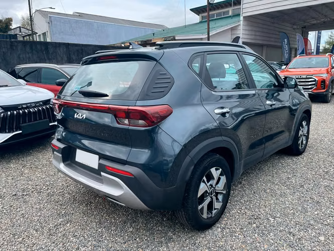 KIA SONET EX IVT