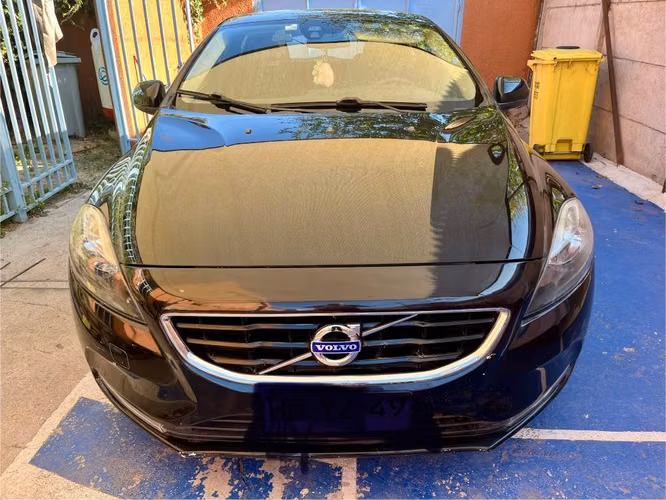 Volvo v 40 1.6