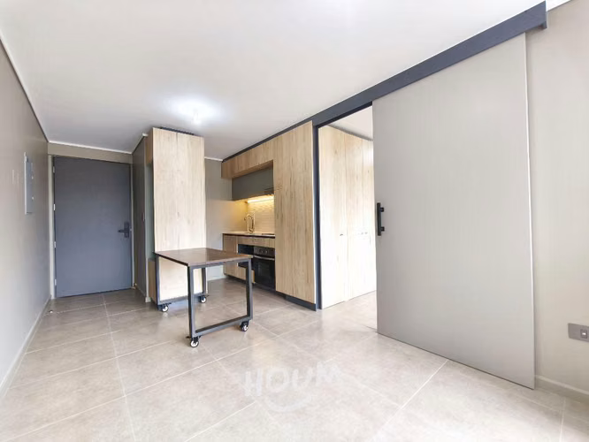 Departamento en Avenida Vicuña Mackenna Oriente