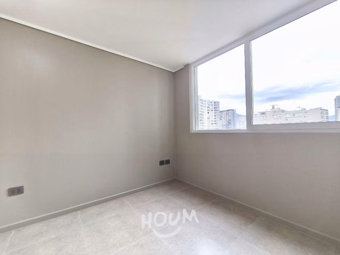Departamento en Avenida Vicuña Mackenna Oriente