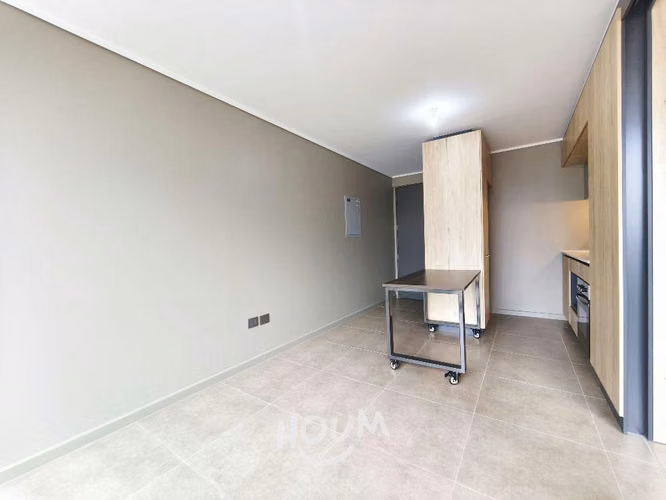 Departamento en Avenida Vicuña Mackenna Oriente