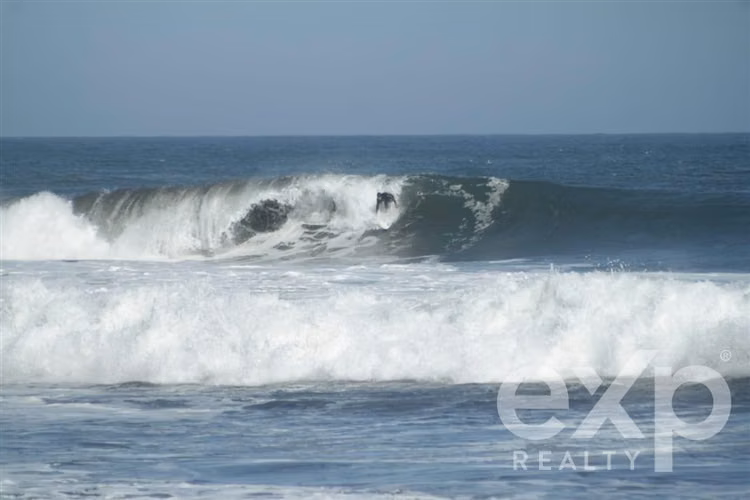 7 parcelas de 5.000 m2 frente al mar cerca de Pullehue