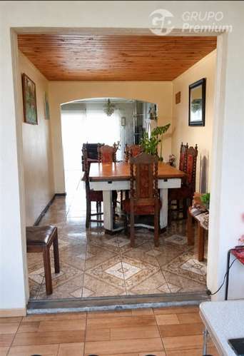 Acogedora casa en venta de 4 dorm, 2B en Chillán. - Imagen 3