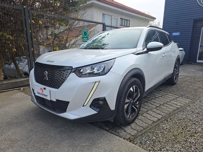 PEUGEOT 2008 ALLURE PACK PURETECH 1.2 AT