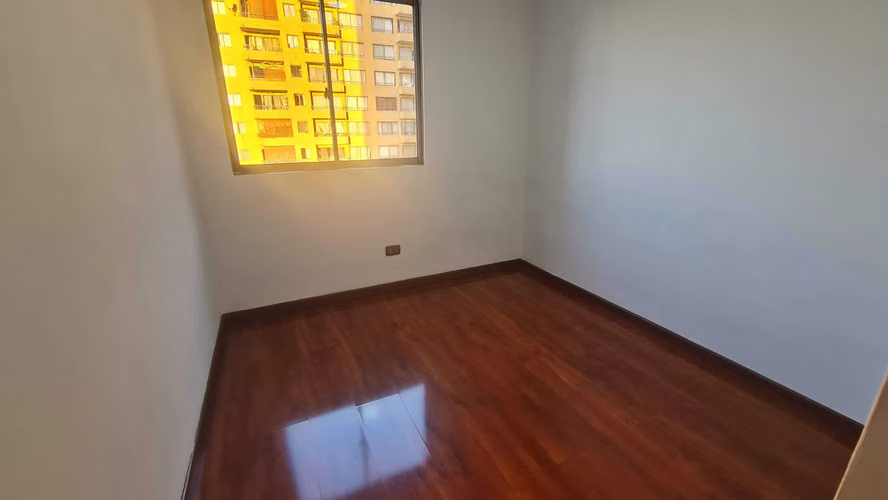 A pasos Metro Mirador. En Venta Depto. 3dor. 2ba (176810)