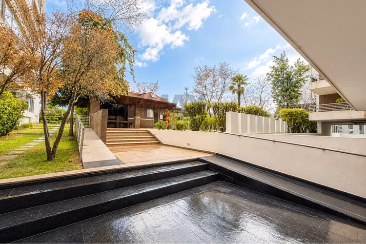 Departamento espacioso con terraza 4d+3b+2e+b - Imagen 17