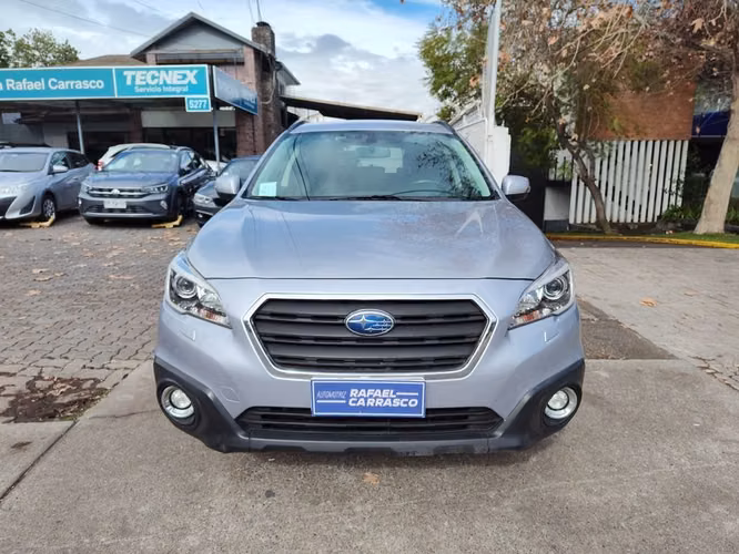SUBARU OUTBACK 2018