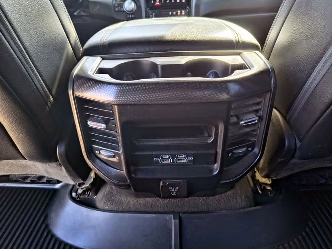 RAM 1500 2024