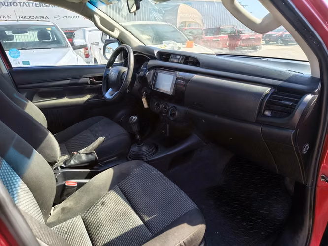 TOYOTA HILUX 2021