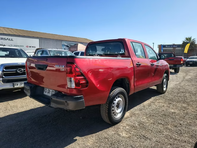 TOYOTA HILUX 2021