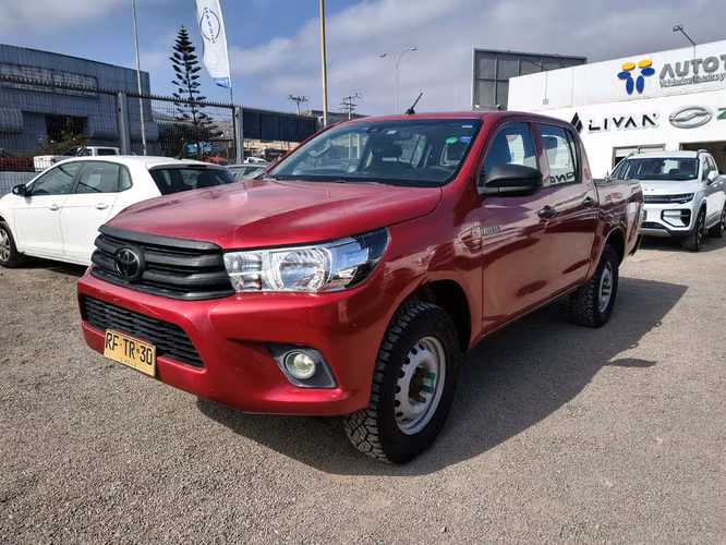 TOYOTA HILUX 2022