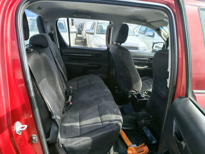TOYOTA HILUX 2022
