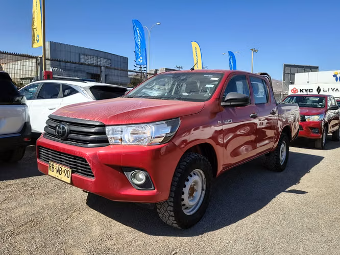 TOYOTA HILUX 2022