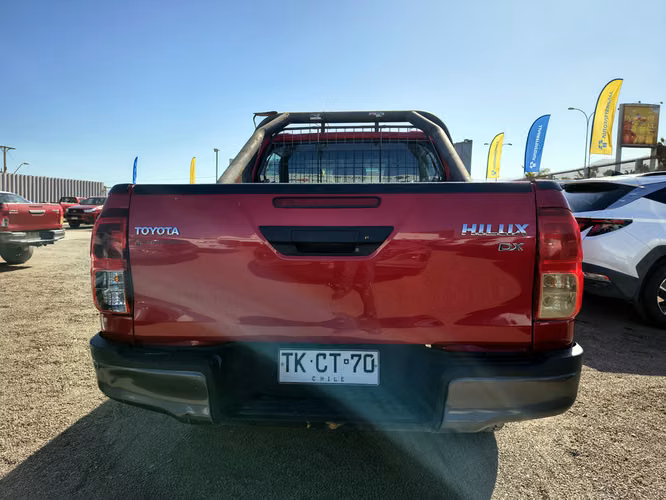 TOYOTA HILUX 2024