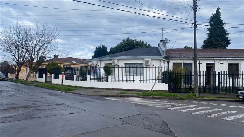 Casa en venta de 3 dorm. en San Carlos