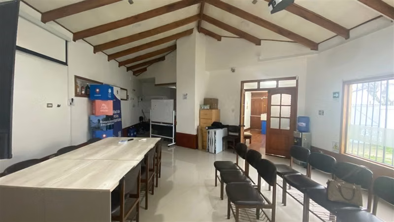 Casa en venta de 3 dorm. en San Carlos