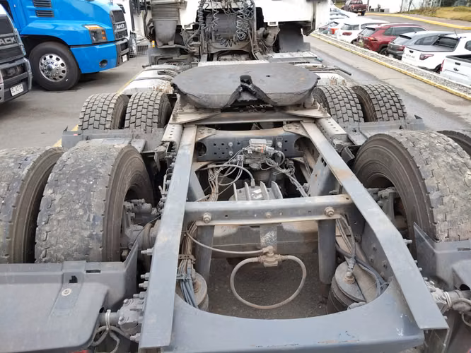 TRACTOCAMION RENAULT T460