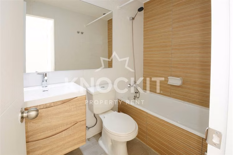 Arriendo Dpto con Balcón 2D1B Sta Petronila Estación Central