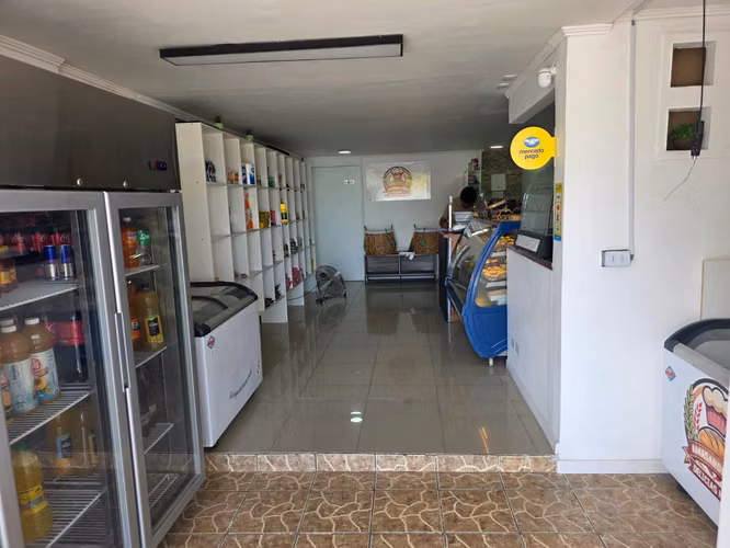 Amplia casa en venta comercial o habitacional