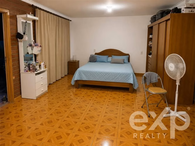 Casa con departamento interior independiente en San Miguel