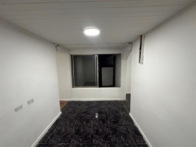 Casa en venta de 7 dorm. en La Florida