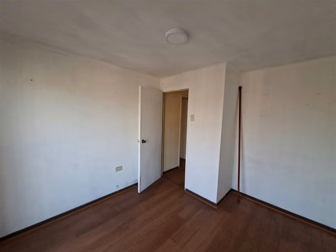 Casa en venta de 5 dorm. en Lo Prado