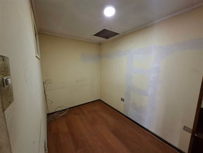 Casa en venta de 5 dorm. en Lo Prado