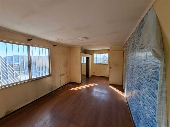 Casa en venta de 5 dorm. en Lo Prado