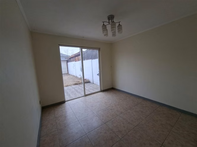 Casa en venta de 4 dorm. en Lampa