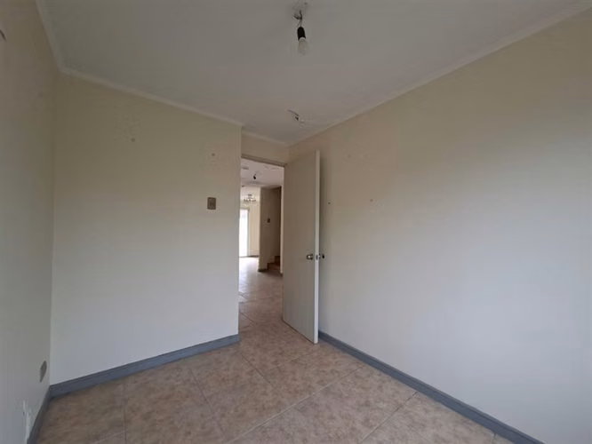 Casa en venta de 4 dorm. en Lampa