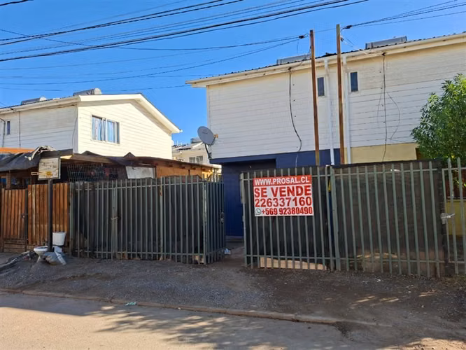 Casa en venta de 2 dorm. en San Felipe
