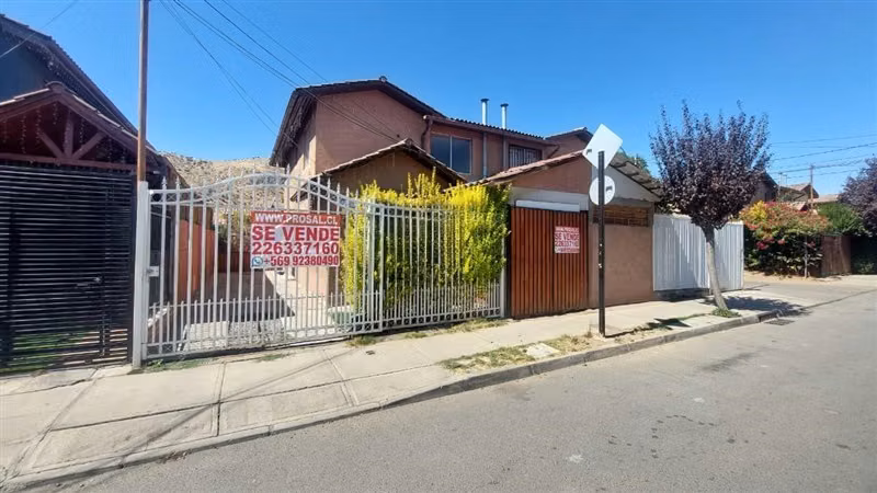 Casa en venta de 3 dorm. en Renca