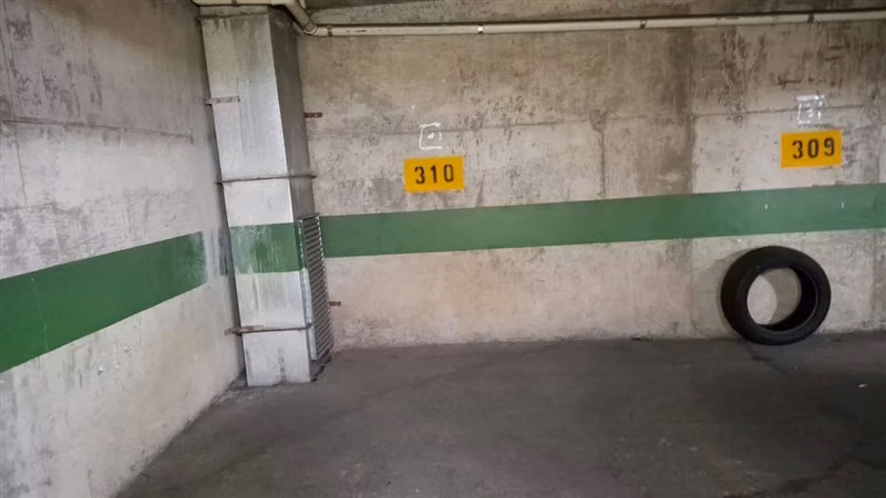 Estacionamiento en venta en Santiago - Imagen 2