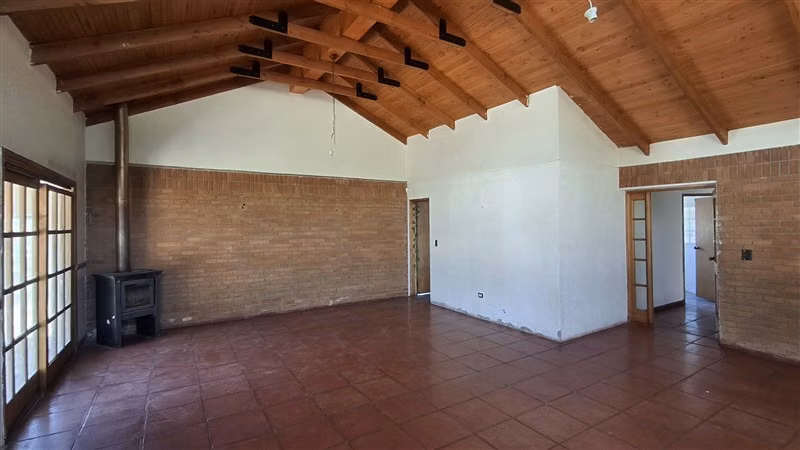Casa en venta de 6 dorm. en Lampa