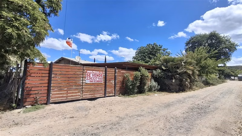 Casa en venta de 6 dorm. en Las Cabras