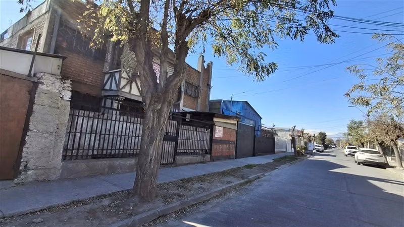 Local Comercial en venta en La Cisterna