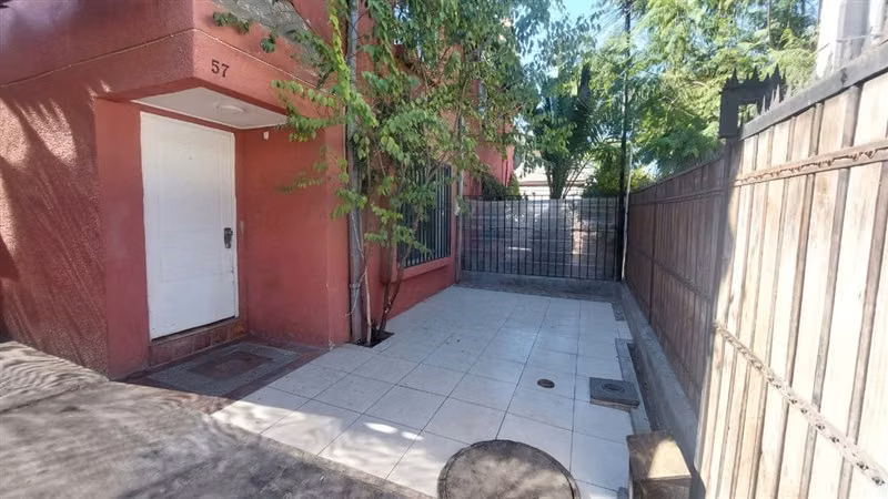 Casa en venta de 3 dorm. en Peñaflor