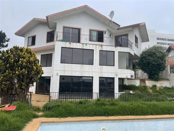 Casa en venta de 7 dorm. en Viña del Mar