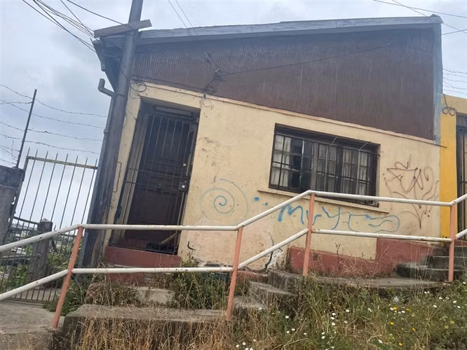 Casa en venta de 3 dorm. en Valparaíso